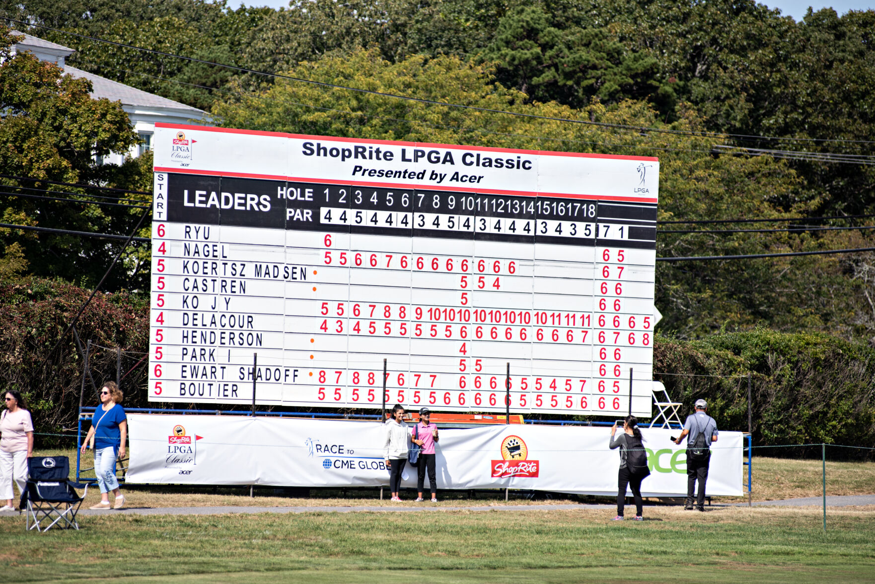 100321-pac-nws-lpga